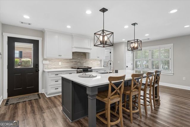 6127 Forest Drive SE, Covington, GA 30014