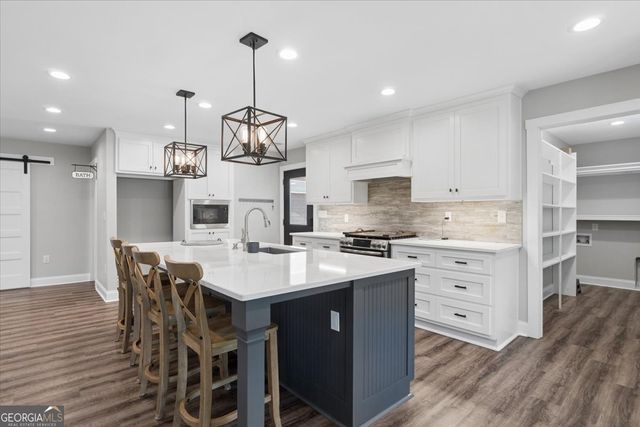 6127 Forest Drive SE, Covington, GA 30014