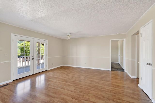 1508 Gladstone Way, Rohnert Park, CA 94928