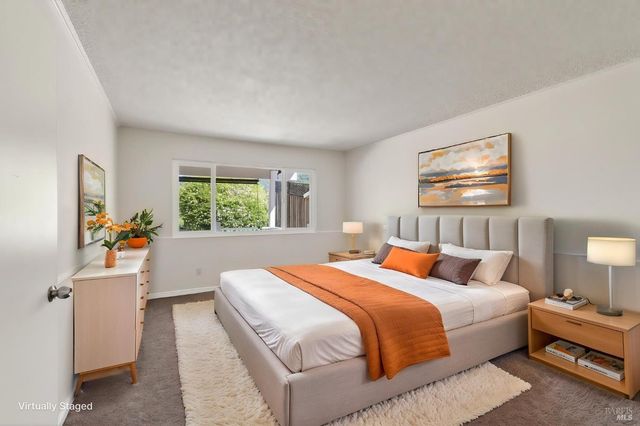 1508 Gladstone Way, Rohnert Park, CA 94928