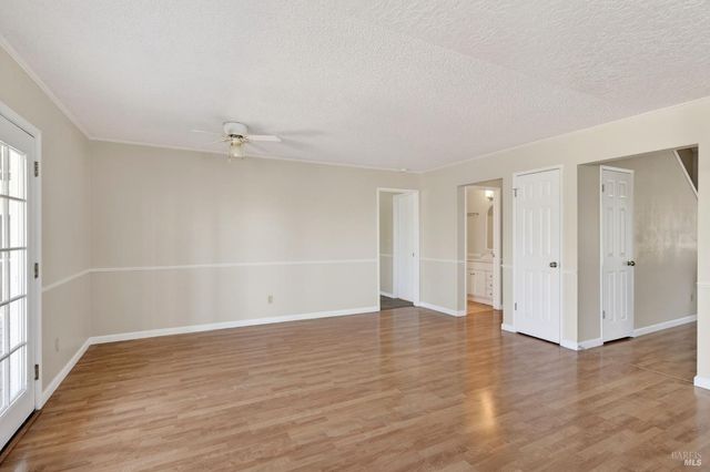 1508 Gladstone Way, Rohnert Park, CA 94928