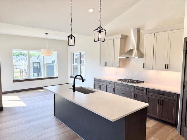 477 Foxfield Court, Oregon, WI 53575