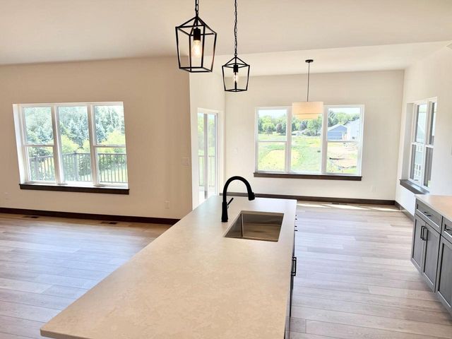 477 Foxfield Court, Oregon, WI 53575