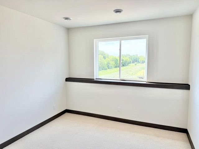 477 Foxfield Court, Oregon, WI 53575