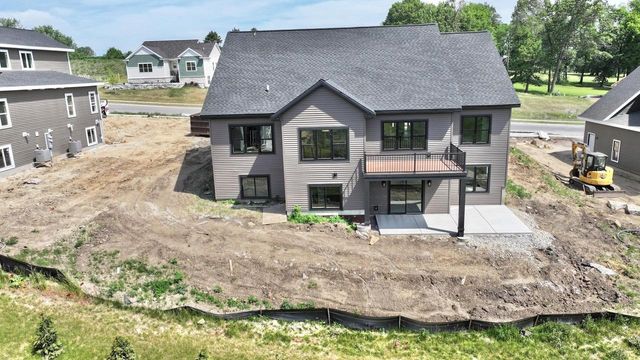 477 Foxfield Court, Oregon, WI 53575