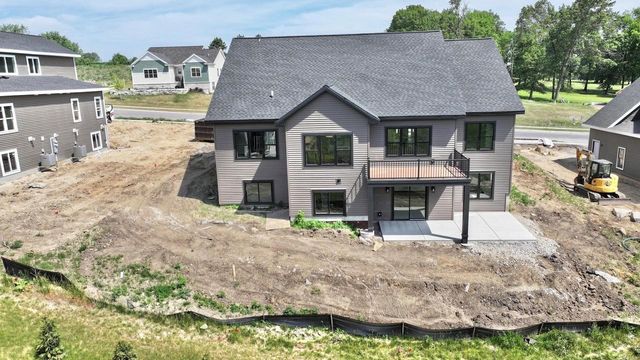 477 Foxfield Court, Oregon, WI 53575