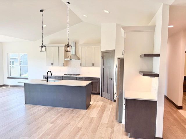 477 Foxfield Court, Oregon, WI 53575