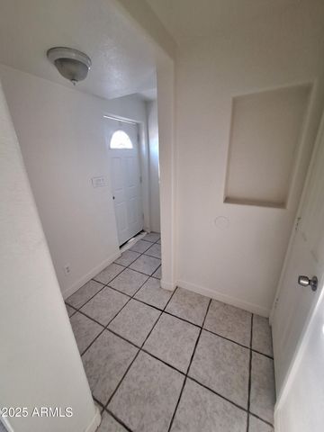 757 E 2ND Street, Mesa, AZ 85203