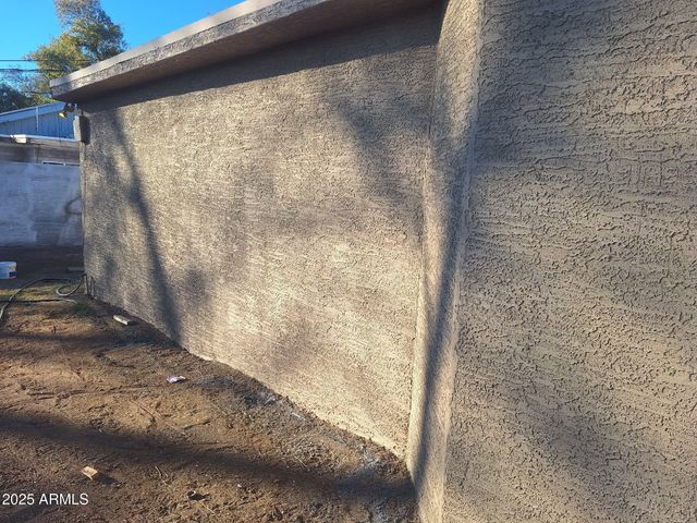 757 E 2ND Street, Mesa, AZ 85203