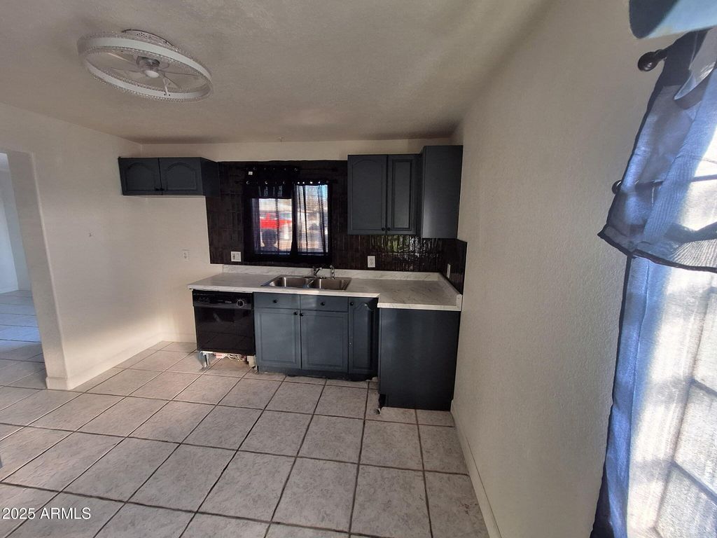 757 E 2ND Street, Mesa, AZ 85203 — photo 2