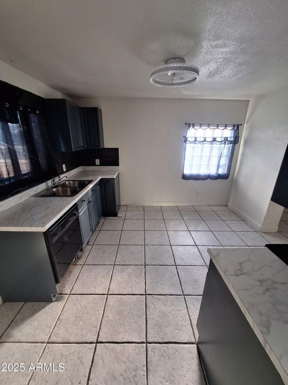 757 E 2ND Street, Mesa, AZ 85203 — photo 3