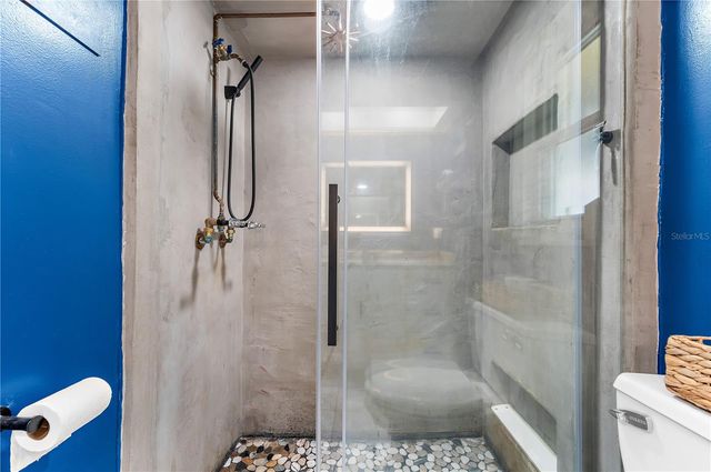 1467 CAMBRIDGE DRIVE, Clearwater, FL 33756