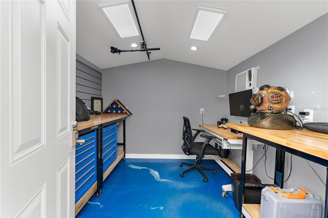 1467 CAMBRIDGE DRIVE, Clearwater, FL 33756