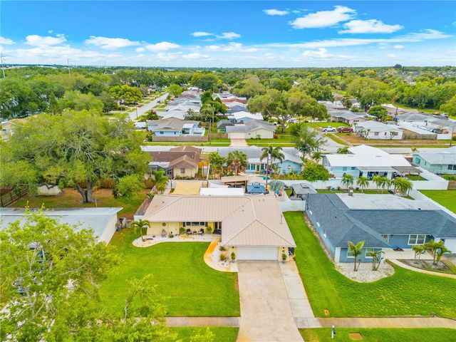 1467 CAMBRIDGE DRIVE, Clearwater, FL 33756