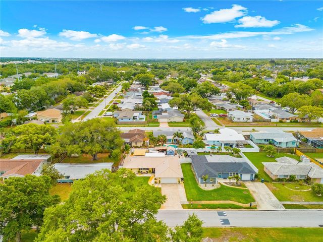 1467 CAMBRIDGE DRIVE, Clearwater, FL 33756