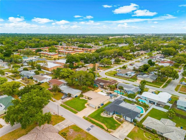 1467 CAMBRIDGE DRIVE, Clearwater, FL 33756