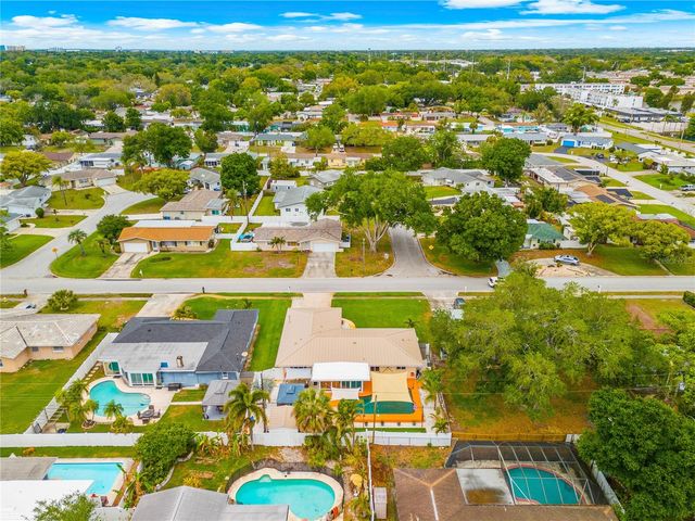 1467 CAMBRIDGE DRIVE, Clearwater, FL 33756