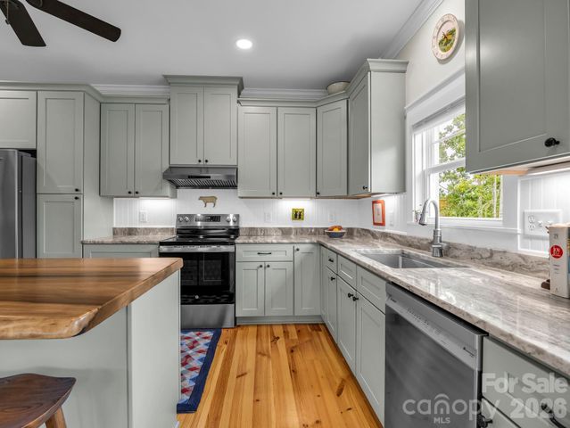 2255 Lake Adger Road, Mill Spring, NC 28756