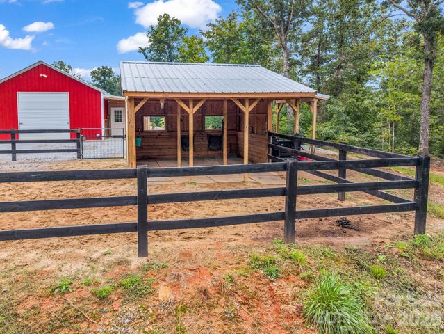2255 Lake Adger Road, Mill Spring, NC 28756