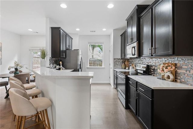 2715 Avanti Way, Decatur, GA 30035