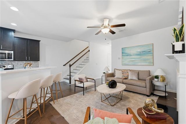2715 Avanti Way, Decatur, GA 30035
