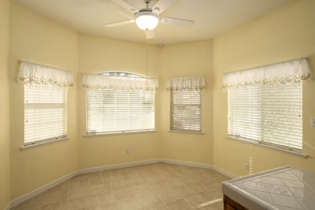 793 Applegate Avenue, Clovis, CA 93611