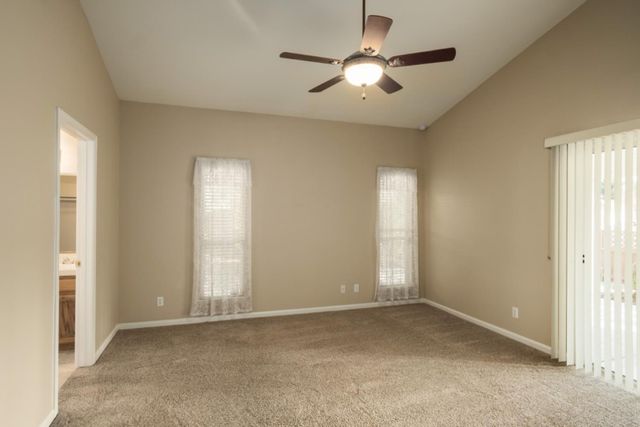 793 Applegate Avenue, Clovis, CA 93611