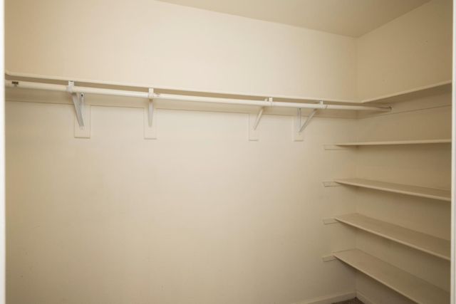 793 Applegate Avenue, Clovis, CA 93611