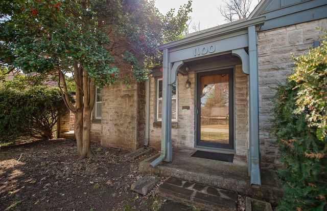 1100 E University Street, Springfield, MO 65807