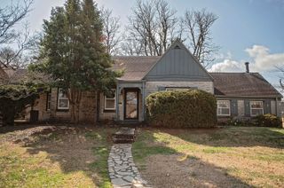 1100 E University Street, Springfield, MO 65807