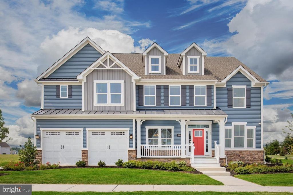 1823 VALENCIA CT, Martinsburg, WV 25403