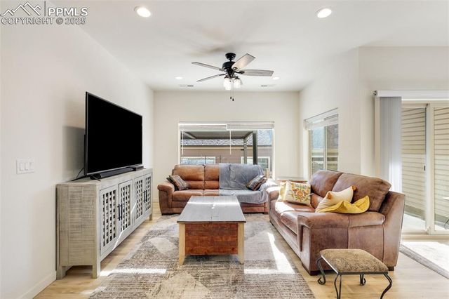 9023 Manse Grove, Colorado Springs, CO 80927