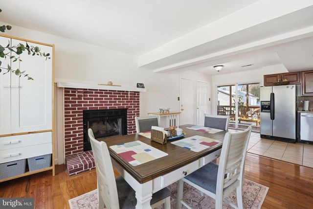 13709 PALM RD, Woodbridge, VA 22193