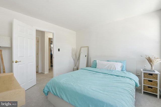 13709 PALM RD, Woodbridge, VA 22193