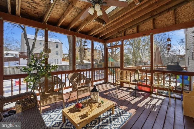 13709 PALM RD, Woodbridge, VA 22193