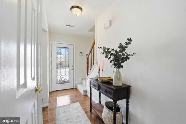 13709 PALM RD, Woodbridge, VA 22193