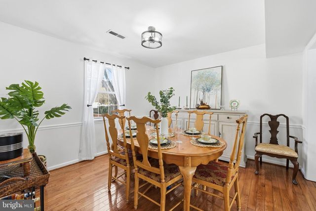 13709 PALM RD, Woodbridge, VA 22193