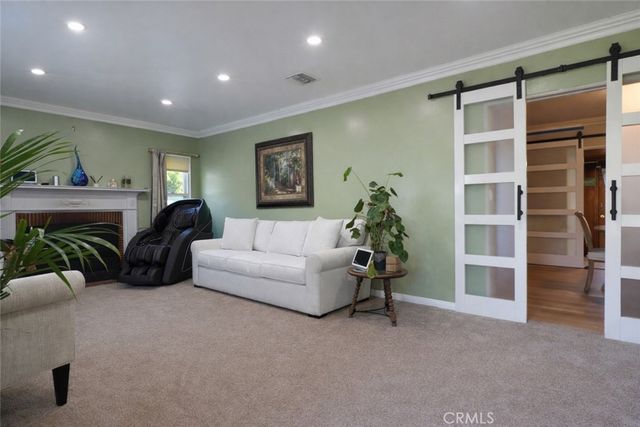 1660 Wagner St, Pasadena, CA 91106