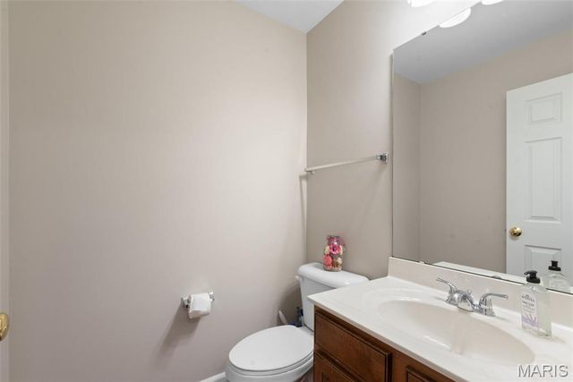 1514 Laurel Bluffs, Hazelwood, MO 63042