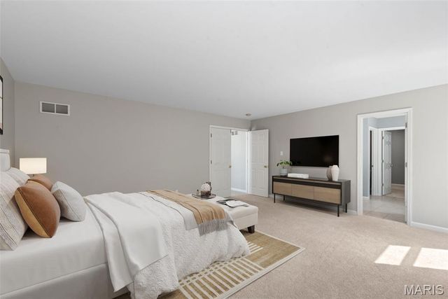 1514 Laurel Bluffs, Hazelwood, MO 63042