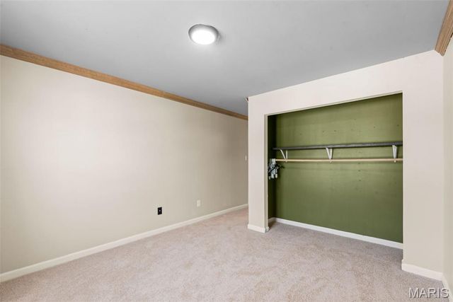 1514 Laurel Bluffs, Hazelwood, MO 63042