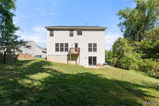 1514 Laurel Bluffs, Hazelwood, MO 63042