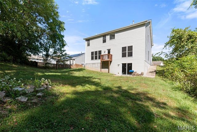 1514 Laurel Bluffs, Hazelwood, MO 63042