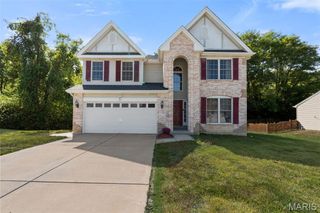 1514 Laurel Bluffs, Hazelwood, MO 63042