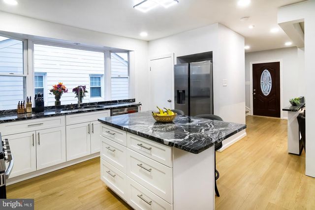 167 KENDALL BLVD, Oaklyn, NJ 08107