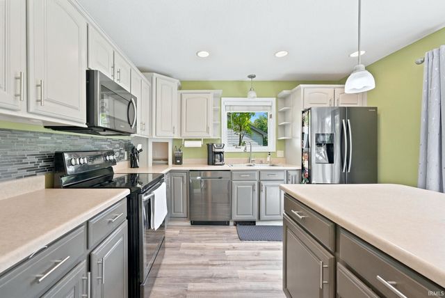 5305 Myanna Lane, Fort Wayne, IN 46835