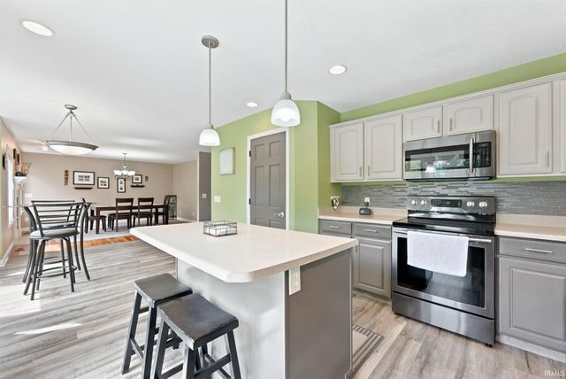 5305 Myanna Lane, Fort Wayne, IN 46835