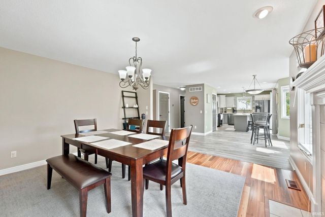 5305 Myanna Lane, Fort Wayne, IN 46835