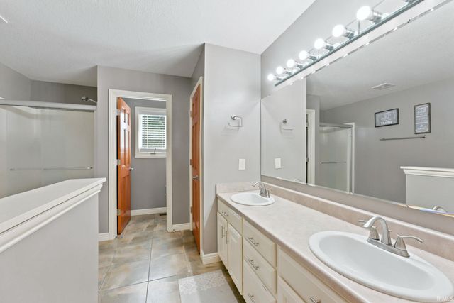 5305 Myanna Lane, Fort Wayne, IN 46835