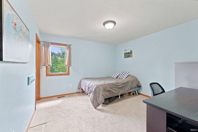 5305 Myanna Lane, Fort Wayne, IN 46835